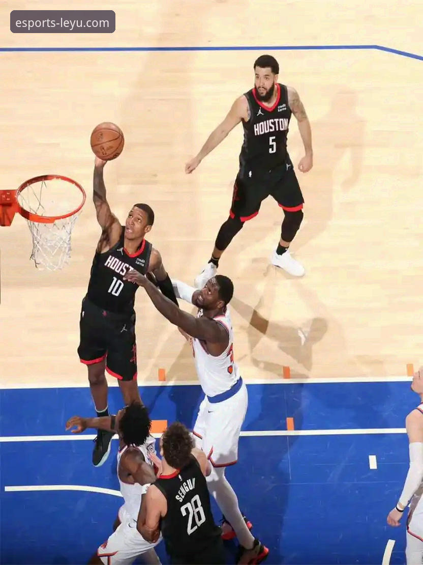 3个关键战术拆解：火箭队如何用高效攻防终结尼克斯3连胜